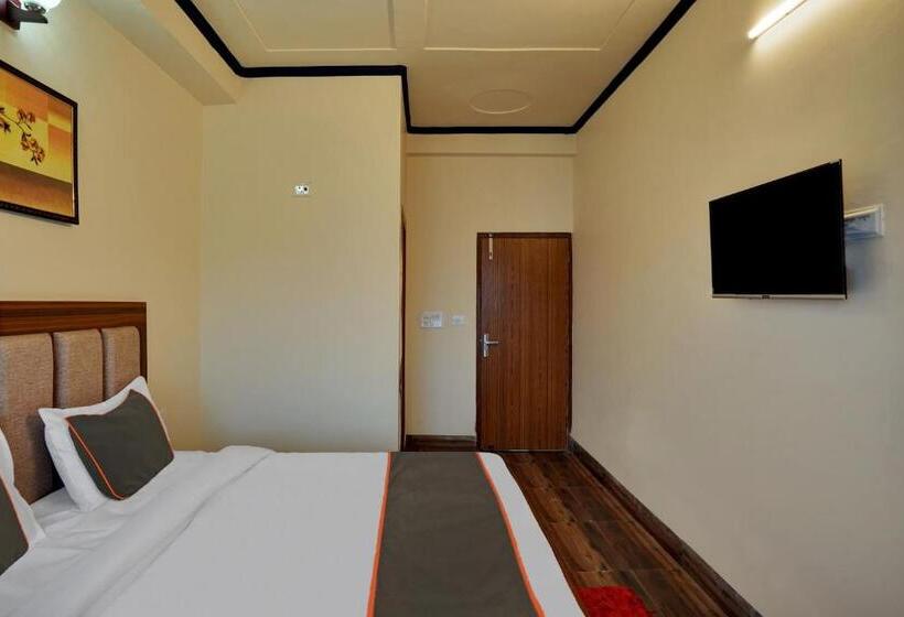 Отель Trihans Mantion