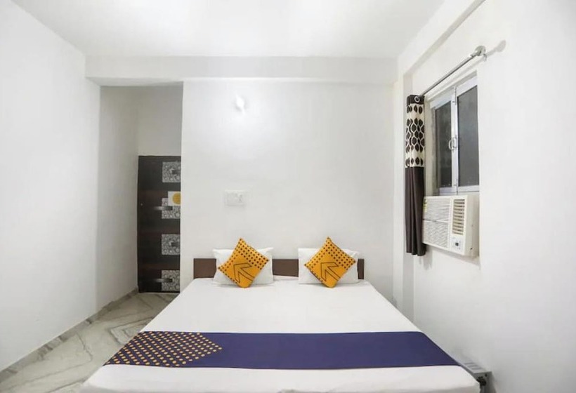 Hotel Goroomgo Shiv Ganga Guest House Varanasi