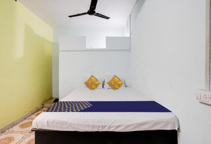 Hotel Spot On Chandramukhi Lodging & Bording