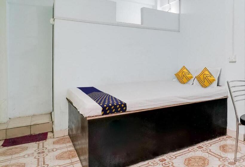 Hotel Spot On Chandramukhi Lodging & Bording