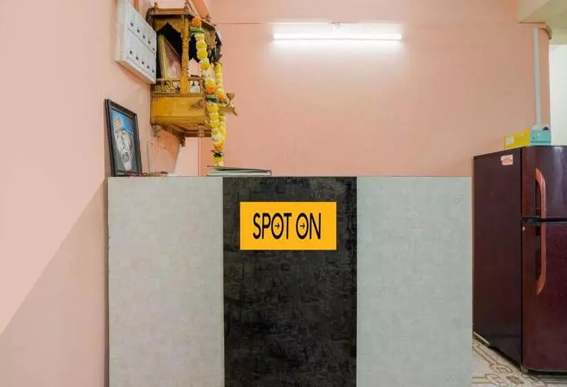 ホテル Spot On Chandramukhi Lodging & Bording