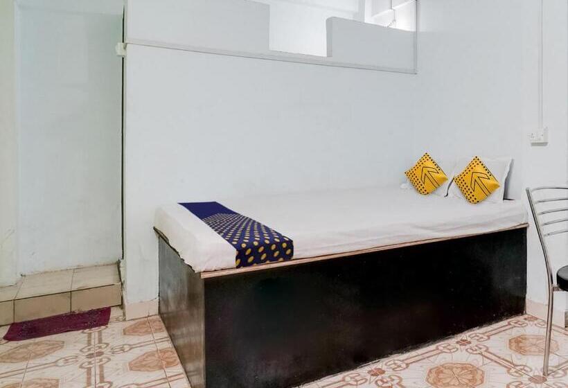 Hotel Spot On Chandramukhi Lodging & Bording