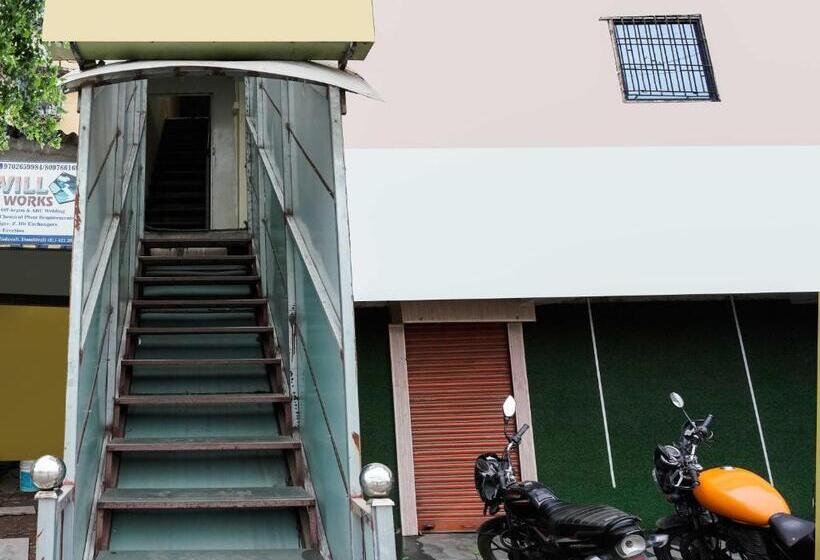 Hotel Spot On Chandramukhi Lodging & Bording