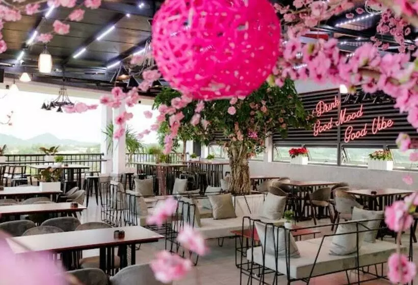 Sunny Hotel Xuyên Mộc