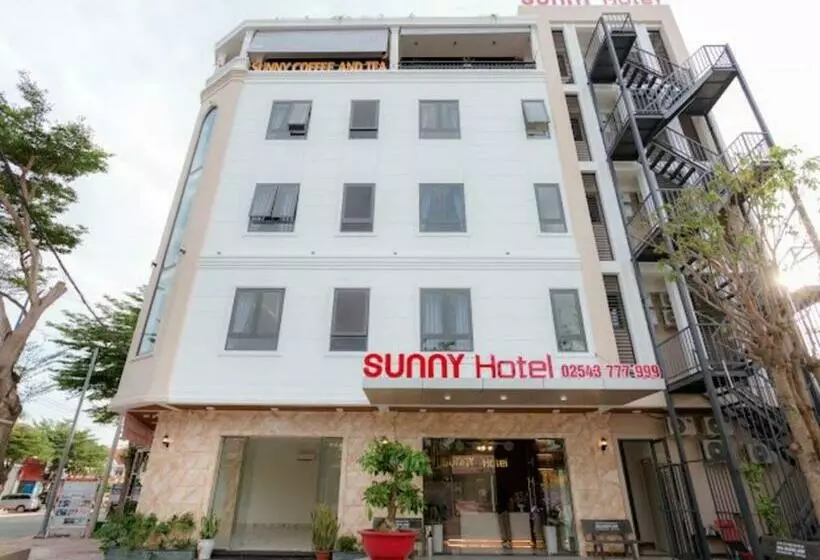 Sunny Hotel Xuyên Mộc