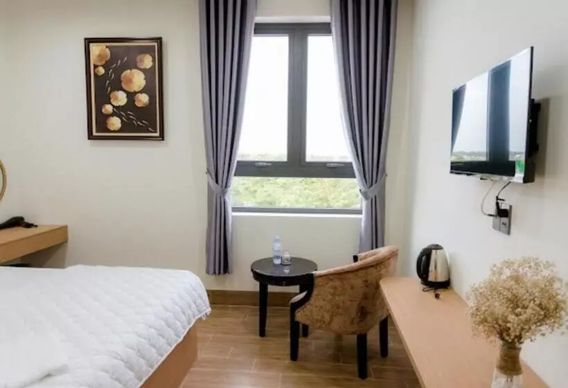 Sunny Hotel Xuyên Mộc