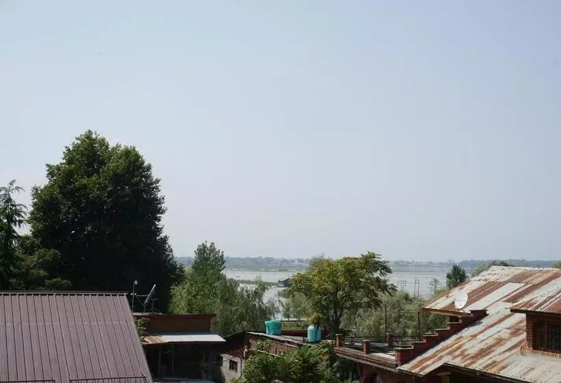 ペンション Aubiz Villa