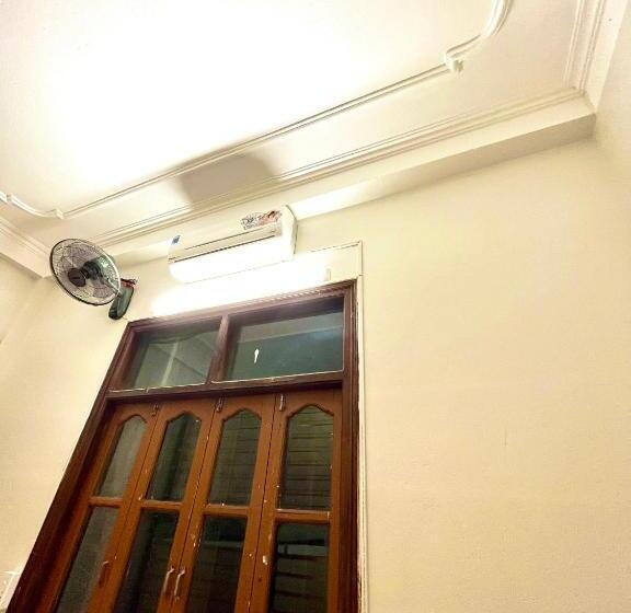 هاستل Trust House