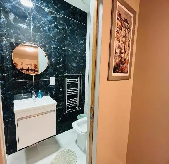 Hotelli Paragraph Palmers Green