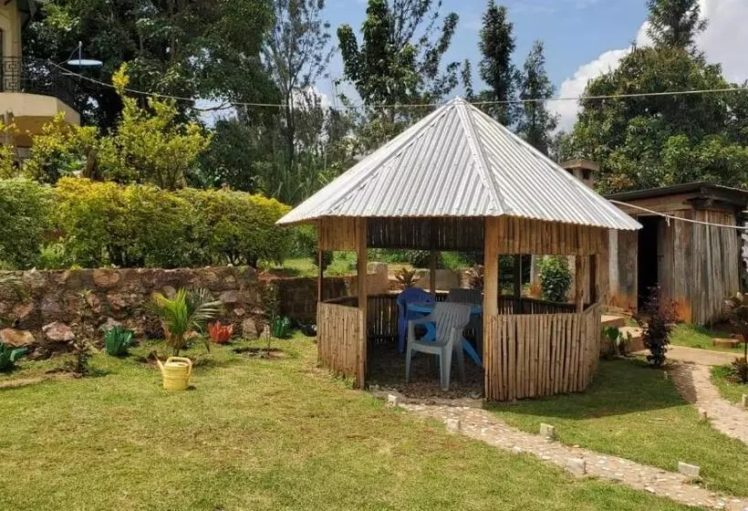 پانسیون Pilgrims Resort