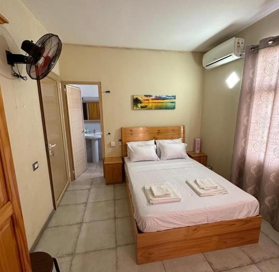 تختخواب و صبحانه Eleganz Residence