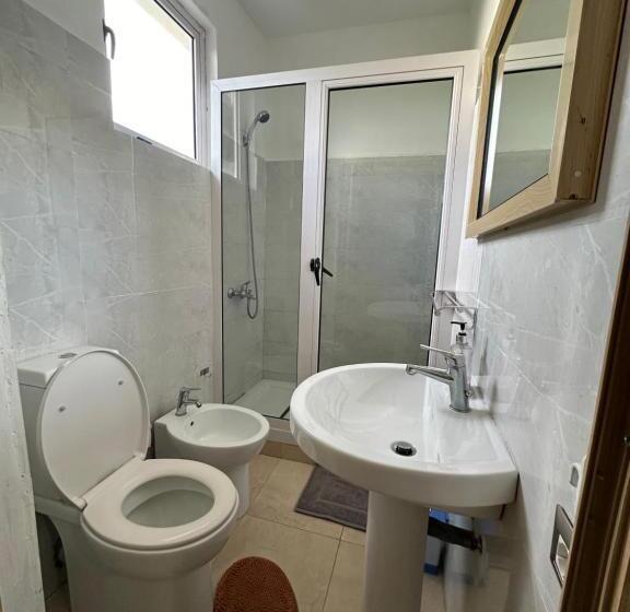 تختخواب و صبحانه Eleganz Residence