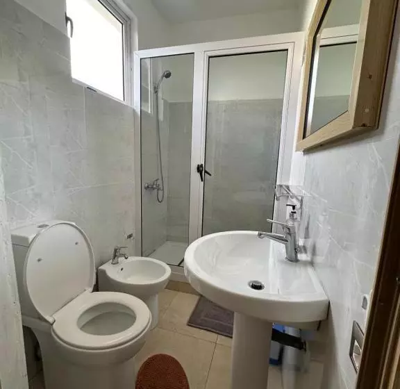 تختخواب و صبحانه Eleganz Residence