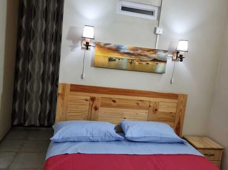 تختخواب و صبحانه Eleganz Residence