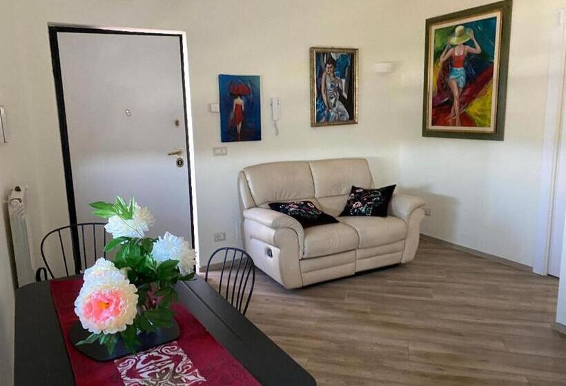 تختخواب و صبحانه Laviniahouse Nettuno