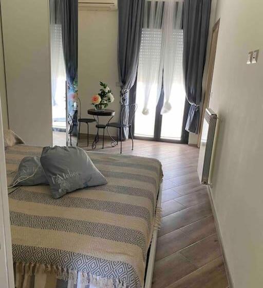 تختخواب و صبحانه Laviniahouse Nettuno