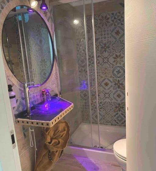 تختخواب و صبحانه Laviniahouse Nettuno