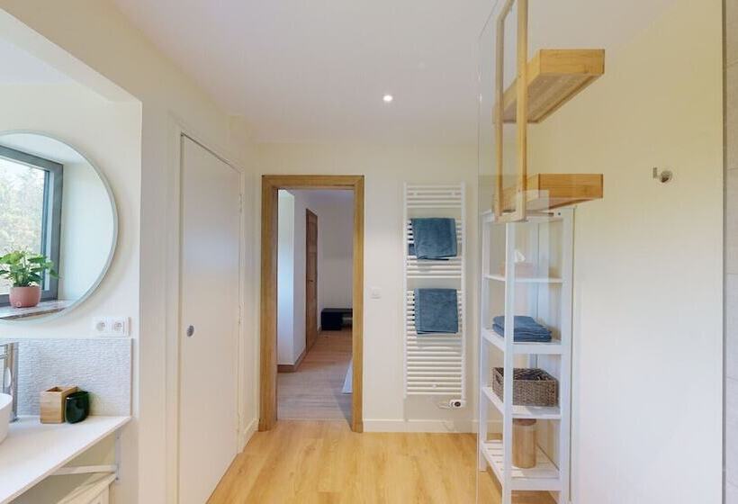 تختخواب و صبحانه Les Chambres De La Vaulx Renard