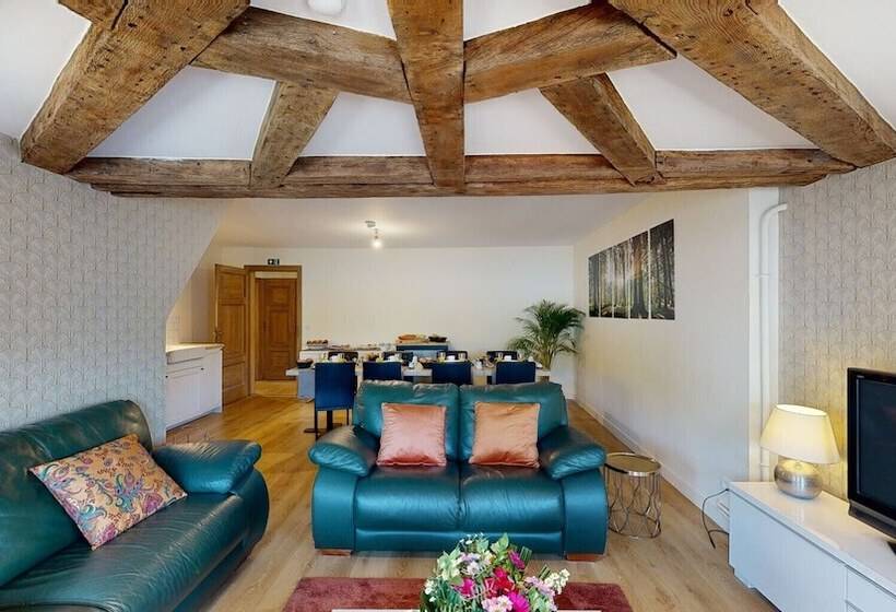 تختخواب و صبحانه Les Chambres De La Vaulx Renard