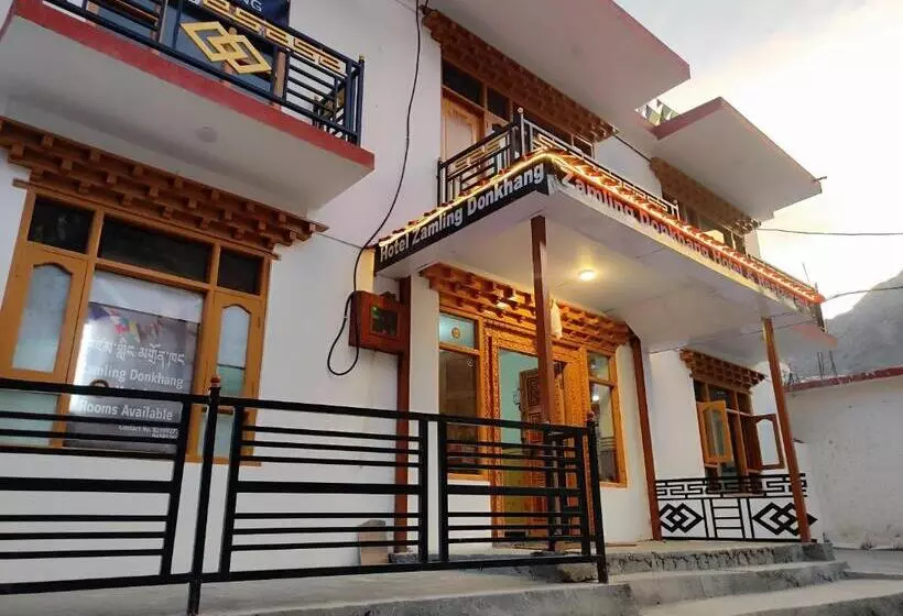 Hotelli Zamling Donkhang