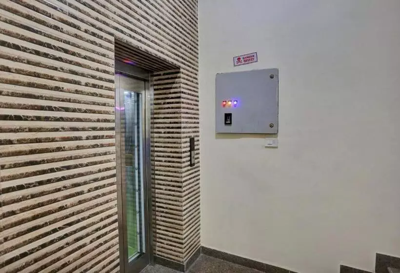 Oyo Flagship Hotel Cloud Inn