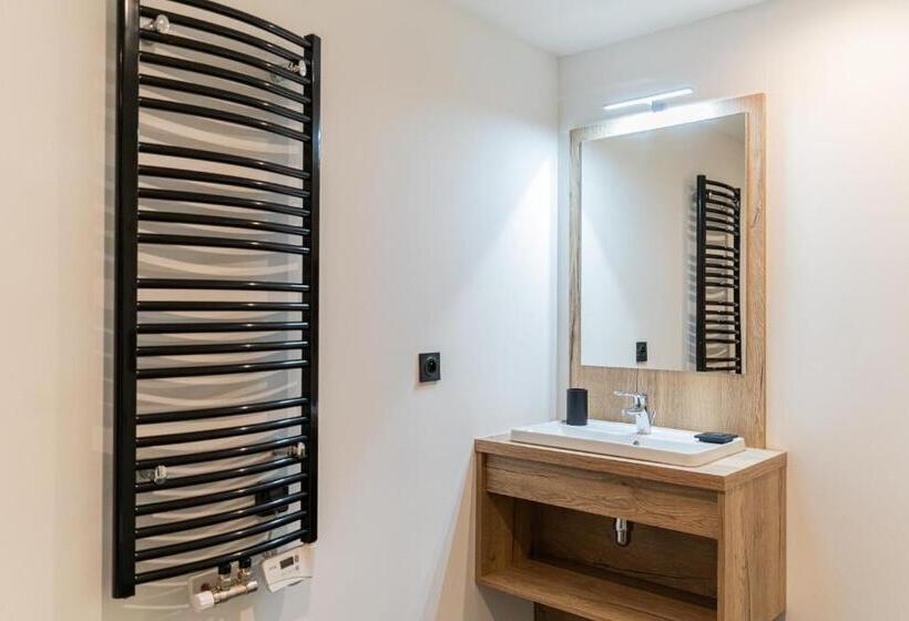 Roches Blanches By Daddy Pool Terresens