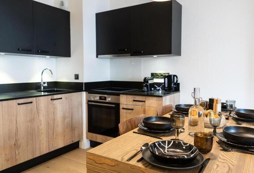 Roches Blanches By Daddy Pool Terresens