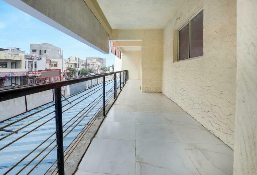 Spot On Hotel Shubham