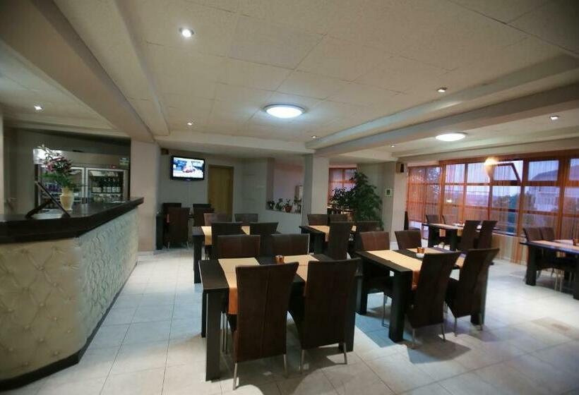 호스텔 Herberth S