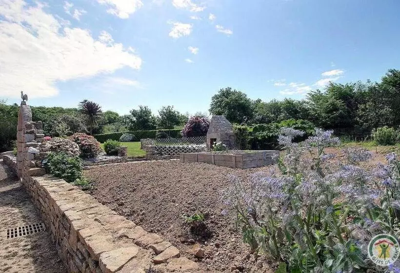 ベッドアンドブレックファースト Chambre De Kergomar