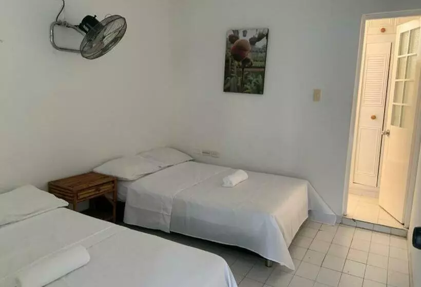 Hotelli Acuario Melgar