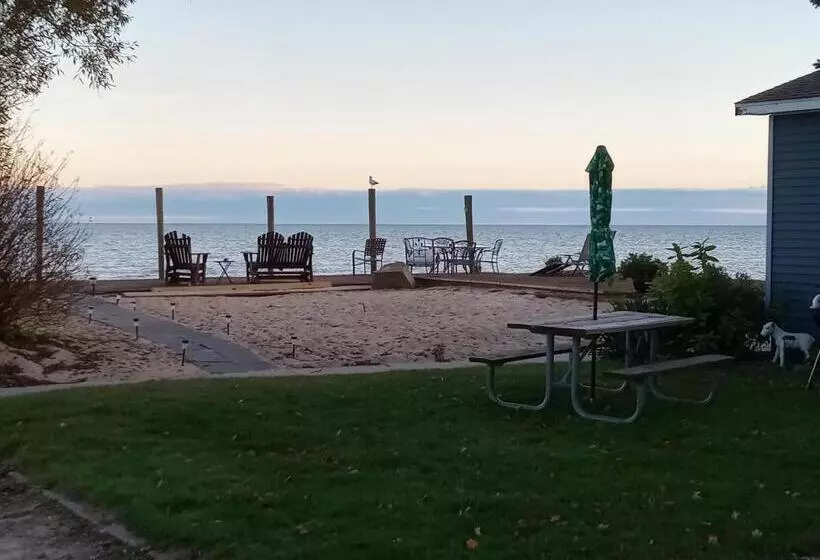 ホテル Pine Haven Beach Resort