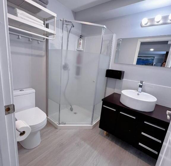 پانسیون Newly Renovated Elephant Suite, Two Bedrooms, Independent Bathroom Veryquiet