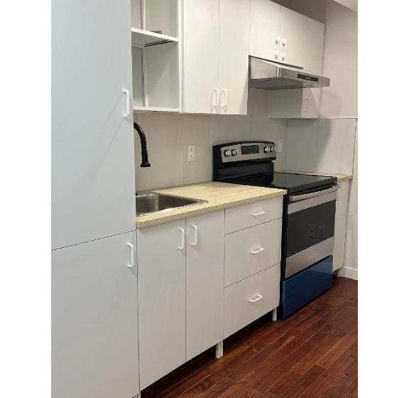 پانسیون Newly Renovated Elephant Suite, Two Bedrooms, Independent Bathroom Veryquiet