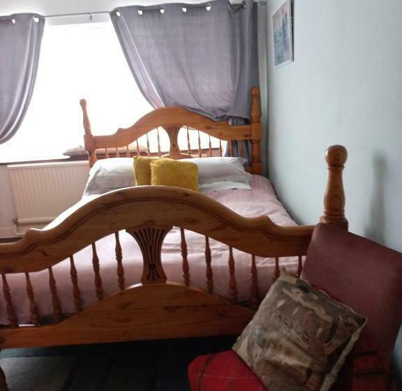 Pensão On The River Moy