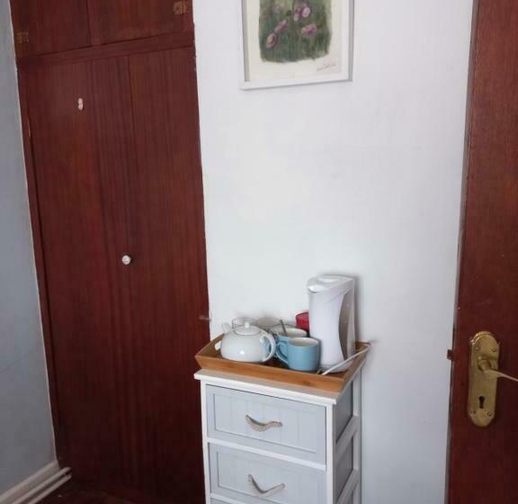 Pensão On The River Moy