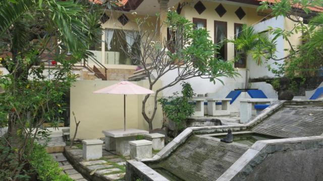 ペンション Pt Putra Momongan Menyelam Scuba