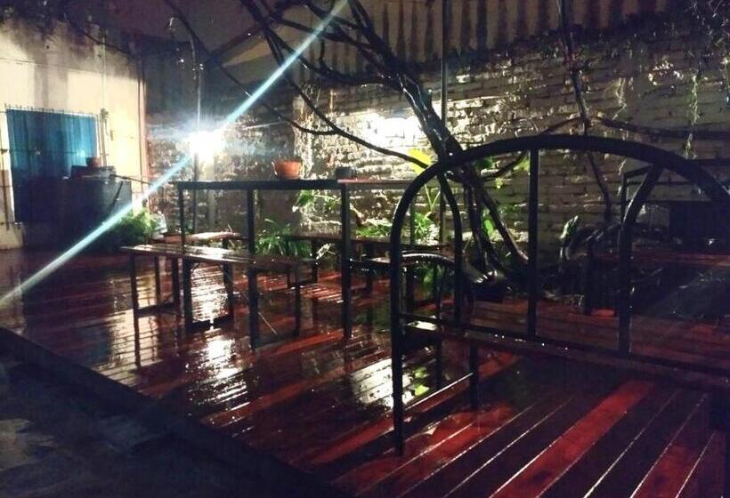 호스텔 Patio De Molina A 100m De La Plaza Del Folkore