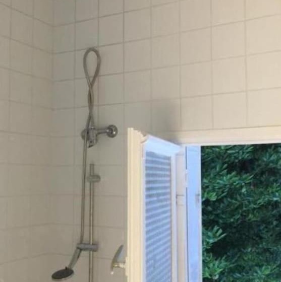 Auberge Lori   Hostel