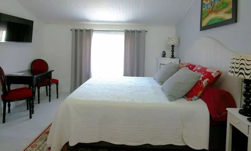 Nocleg ze śniadaniem La Villa Léa