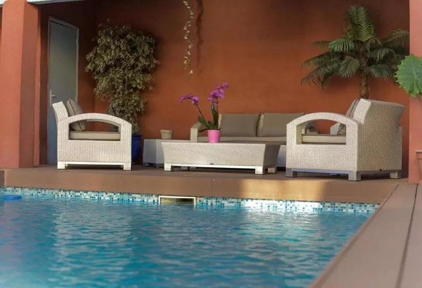 Nocleg ze śniadaniem La Villa Léa
