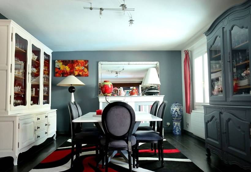 مبيت وإفطار La Villa Léa