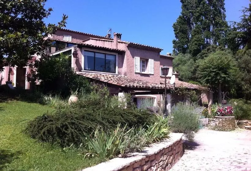 تختخواب و صبحانه Villa L Air Du Temps