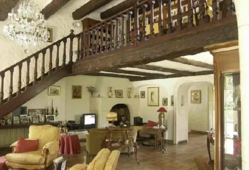 تختخواب و صبحانه Villa L Air Du Temps