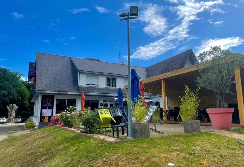 호텔 Hôtel Restaurant Logis Coté Lac