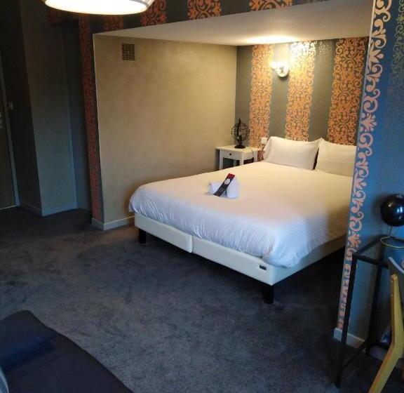 호텔 Hôtel Restaurant Logis Coté Lac