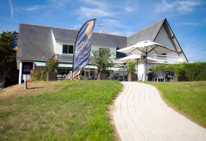 Hotelli Hôtel Restaurant Logis Coté Lac