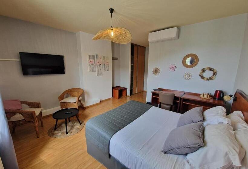 ホテル Restaurant La Traverse