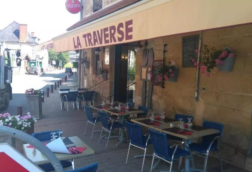 ホテル Restaurant La Traverse