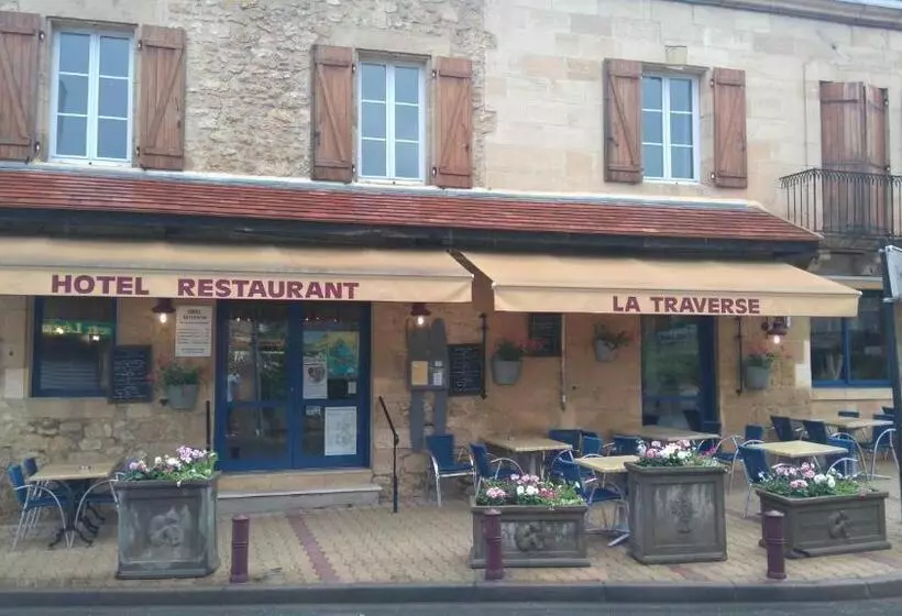 ホテル Restaurant La Traverse